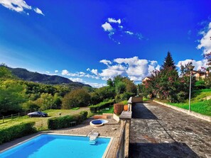 Nhà, 1 phòng ngủ, ban công, quang cảnh vườn | Hồ bơi | Hồ bơi ngoài trời 