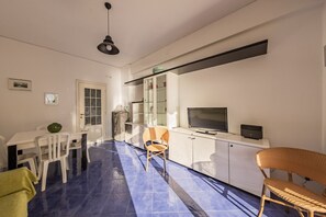 TV - D'Amato House - Maiori (Maiori)