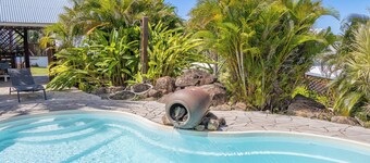 Villa Fleurs d'Air on leeward coast, Leroux beach 150m, DESHAIES, GUADELOUPE