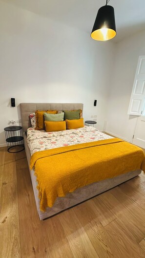 2 soverom, strykejern/-brett og wi-fi (inkludert)