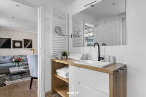 Shower, hair dryer - City pearl Silver in the heart of Westerland with roof terrace and close to the beach (Sylt)