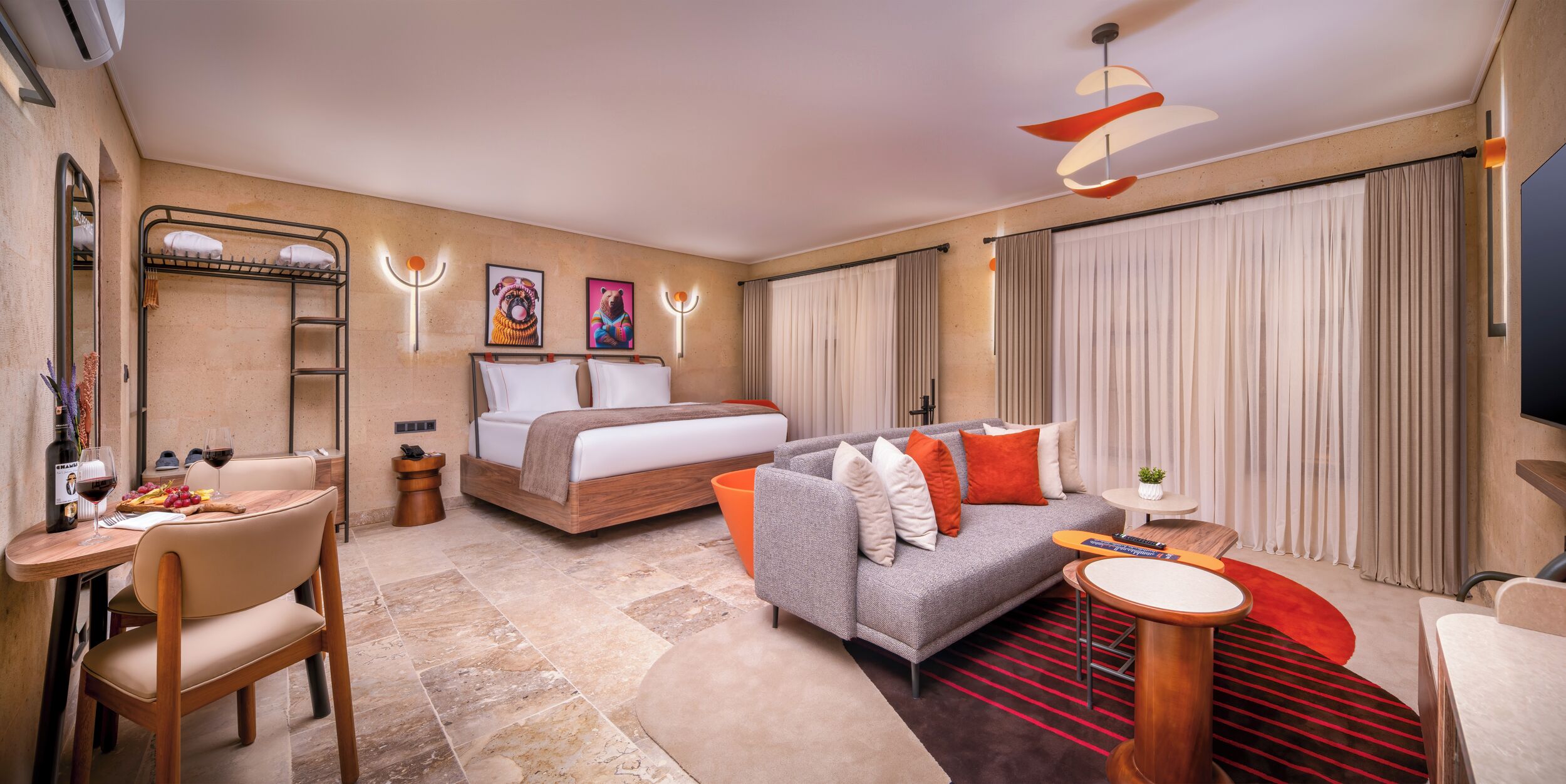 Junior Double Room, Bathtub, City View