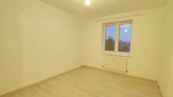 Apartment, 1 Bedroom, Balcony | Interior