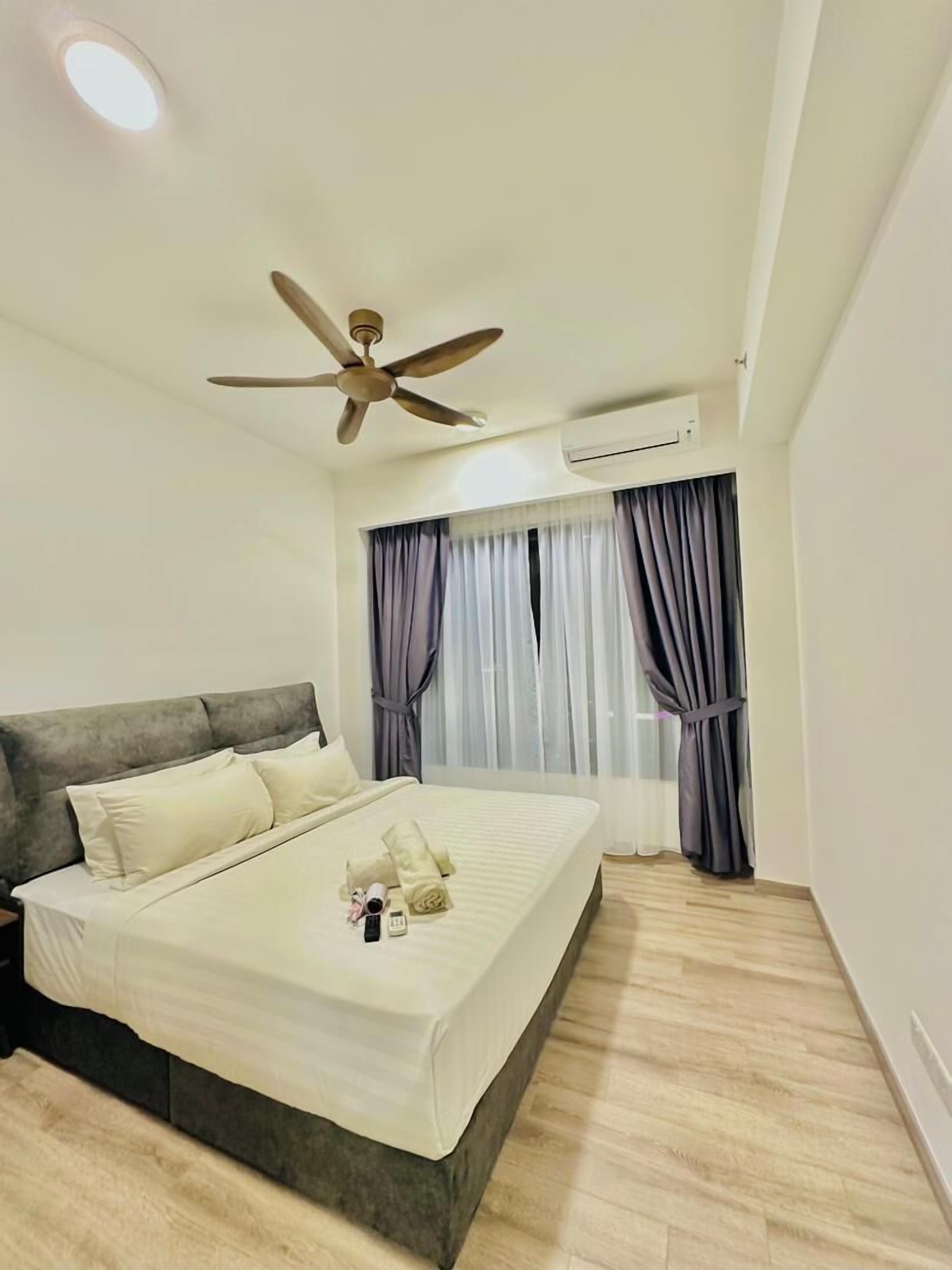 Deluxe-suite - 1 kingsize-seng - byudsigt | Senge med madrasser af memory foam, individuelt design