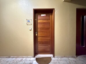 Exterior - Quarteira Central 3 by Homing (Loulé)