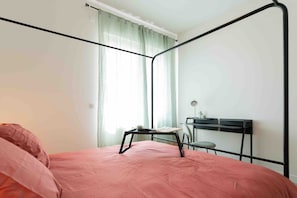 Room - La Perle Verte - Large air-conditioned 2-bed flat, Agde centre (Agde)