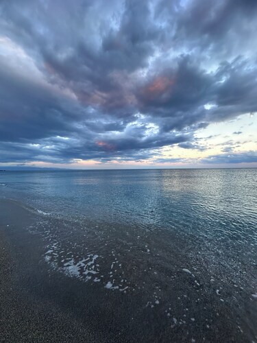 I Puritani on the beach