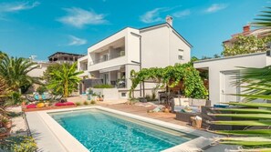 Pool - Villa La Vidas by Villas Guide (Medulin)