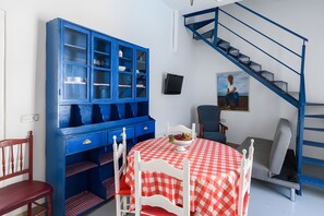 Dining - Country House 'El Rincón Del Comendador' with Shared Terrace, Wi-Fi and Air Conditioning (Sevilla)