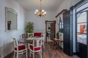 Dining - Country House 'El Rincón Del Comendador' with Shared Terrace, Wi-Fi and Air Conditioning (Sevilla)