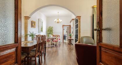 Country House 'El Rincón Del Comendador' with Shared Terrace, Wi-Fi and Air Conditioning