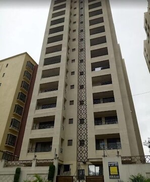 Exterior - Moonvalley View Palace Apartment (Nairobi)