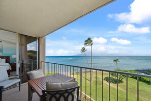 Property grounds - Stunning 1BR condo  perfect for your Hawaiian getaway!-Royal Kahana 308 (Lahaina)