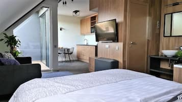 Superior Apartment, City View | Free WiFi