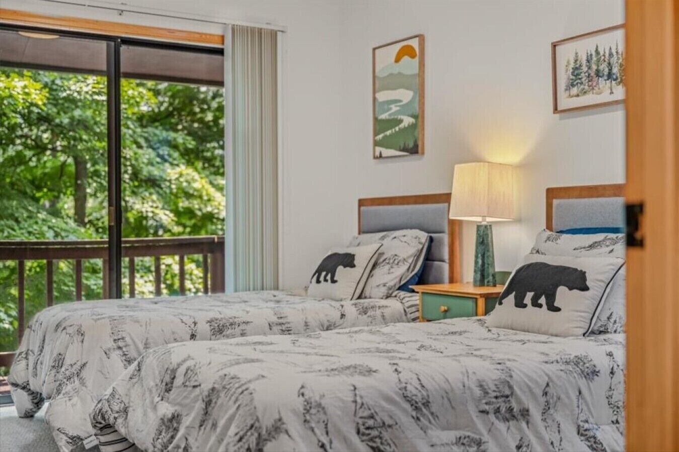 3 bedrooms, WiFi, bed sheets