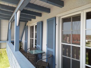 Outdoor dining - Apartment 'Reinbold' with Balcony and Wi-Fi (Durbach)