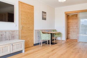 Design-dobbeltværelse - søudsigt | Opholdsområde | Printere