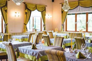 Petit déjeuner buffet compris tous les jours