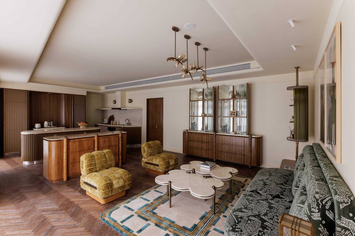 Suite, 2 Bedrooms (Roswyn) | Living area | 65-inch Smart TV with digital channels, offices