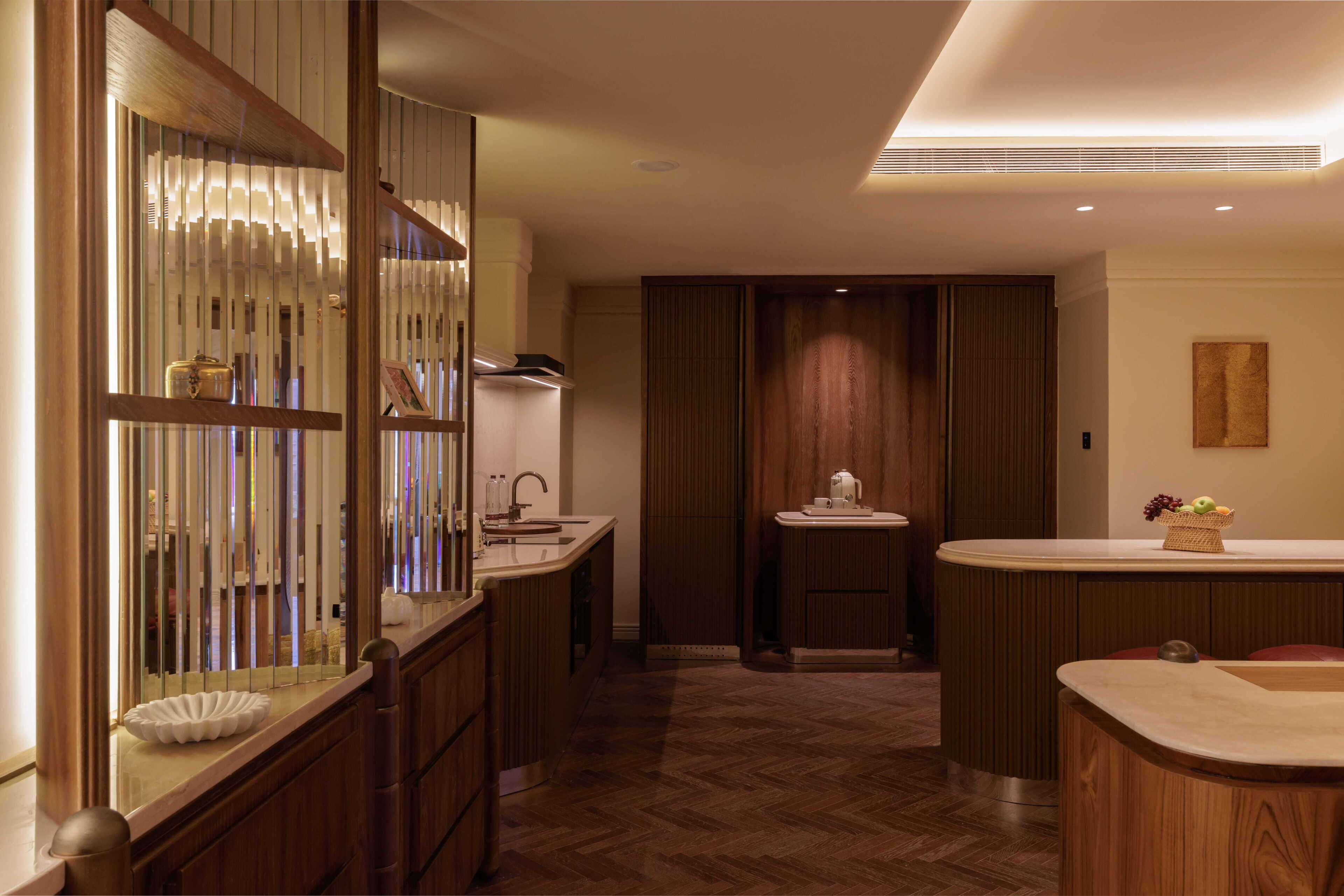 Gallery Suite- 2 Bedrooms | Private kitchenette | Espresso maker, electric kettle