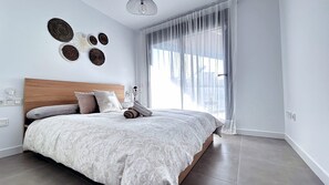 Iron/ironing board, WiFi, bed sheets - Marinsa Jewel (Los Llanos)