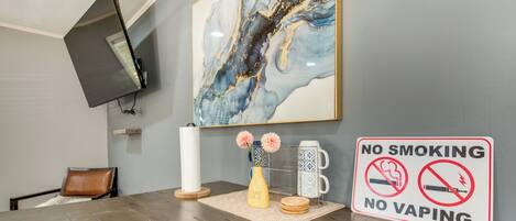 House (1 Bedroom) | Interior