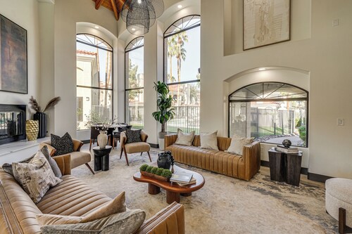 Patio + Community Perks: Stylish Scottsdale Escape