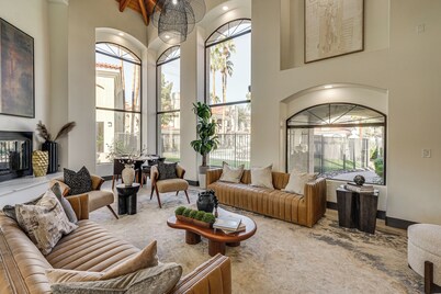Patio + Community Perks: Stylish Scottsdale Escape