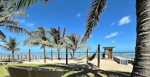 Am Strand, weißer Sandstrand