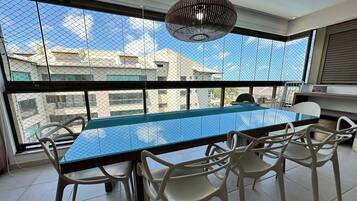 Appartamento Comfort, vista mare | Sala da pranzo