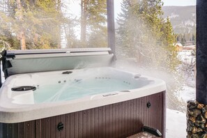 House (4 Bedrooms) | Interior - Hot Tub & Game Room! Luxury Blue River Retreat (Breckenridge)