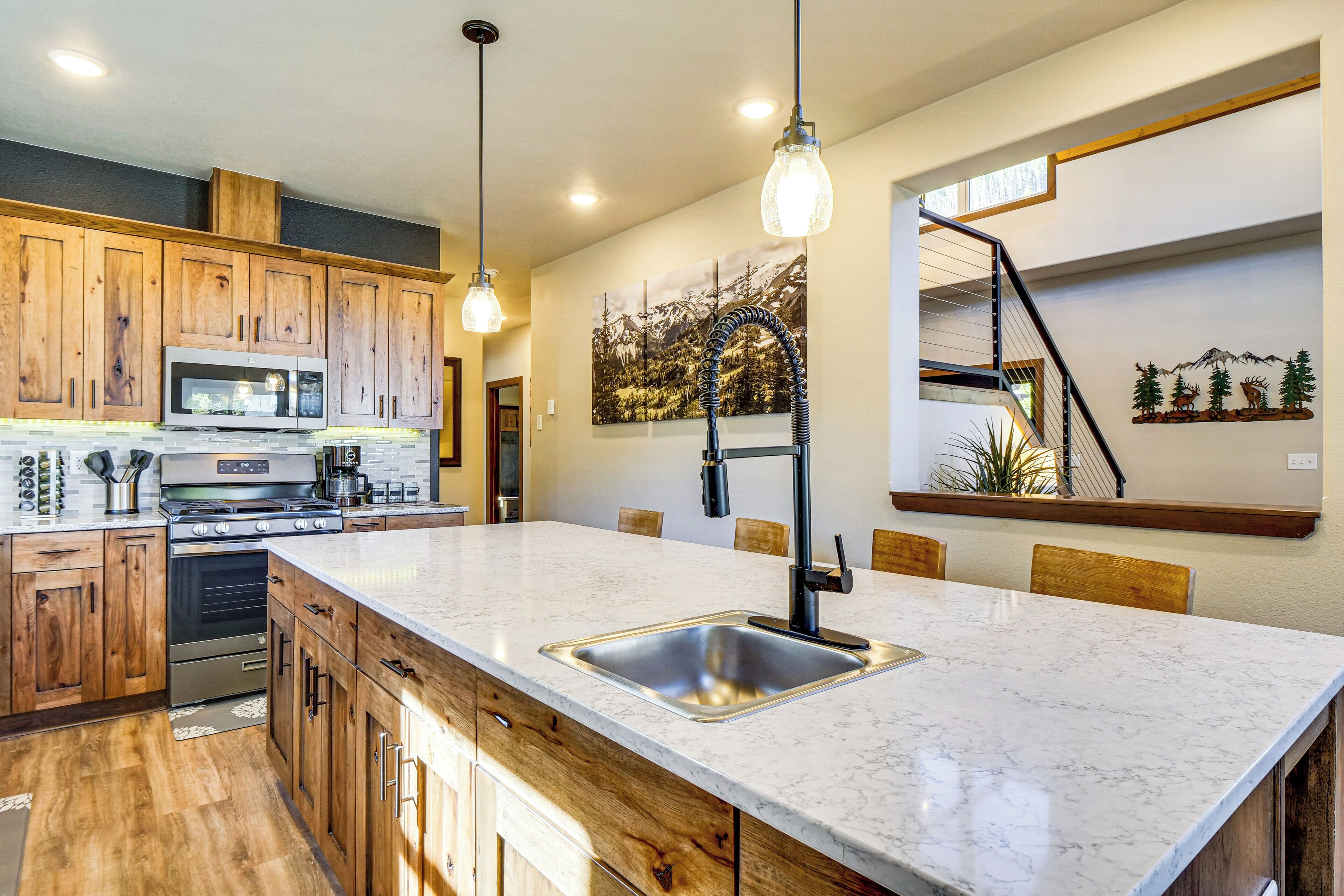 House (4 Bedrooms) | Interior