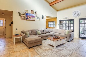 House (3 Bedrooms) | Interior - 4 Mi to Dtwn: The Crash Site Roswell Home! (Roswell)