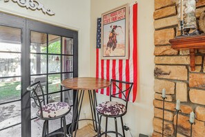 House (3 Bedrooms) | Interior - 4 Mi to Dtwn: The Crash Site Roswell Home! (Roswell)