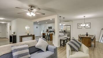 House (3 Bedrooms) | Bahagian dalam