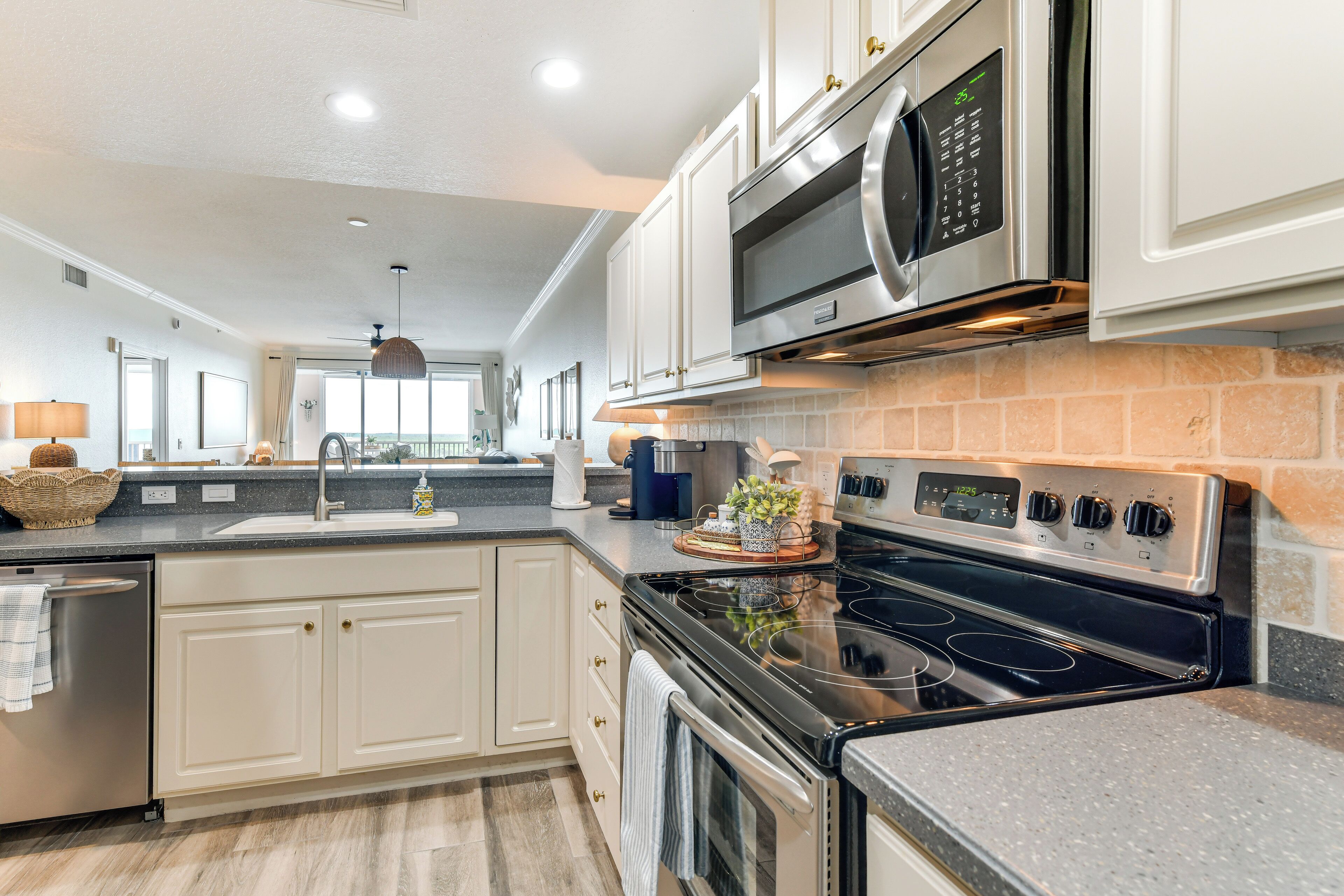 อพาร์ทเมนท์ (3 Bedrooms) | ภายใน