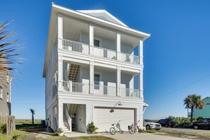 Apartment (2 Bedrooms) | Interior - Oceanfront Retreat in Flagler Beach! Bright Apt (Flagler Beach)