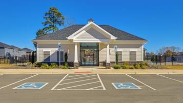 House (4 Bedrooms) | Bahagian dalam