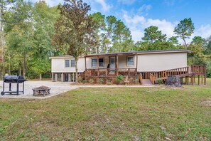 House (3 Bedrooms) | Front of property
