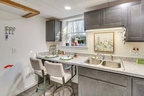 Apartment (1 Bedroom) | Interior - Susquehanna Valley Hideaway! Apt Close to Trails (Seven Valleys)