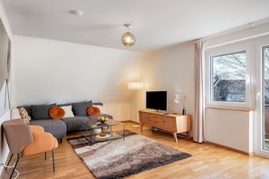 Living area - Apartment 3 with Shared Garden and Wi-Fi (Lenzkirch)