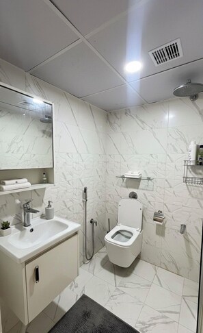 Camera Classic con 2 letti singoli | Bagno