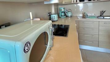 Lägenhet - 1 sovrum - balkong - havsutsikt | Eget kök | Brödrost, städutrustning och pappersservetter