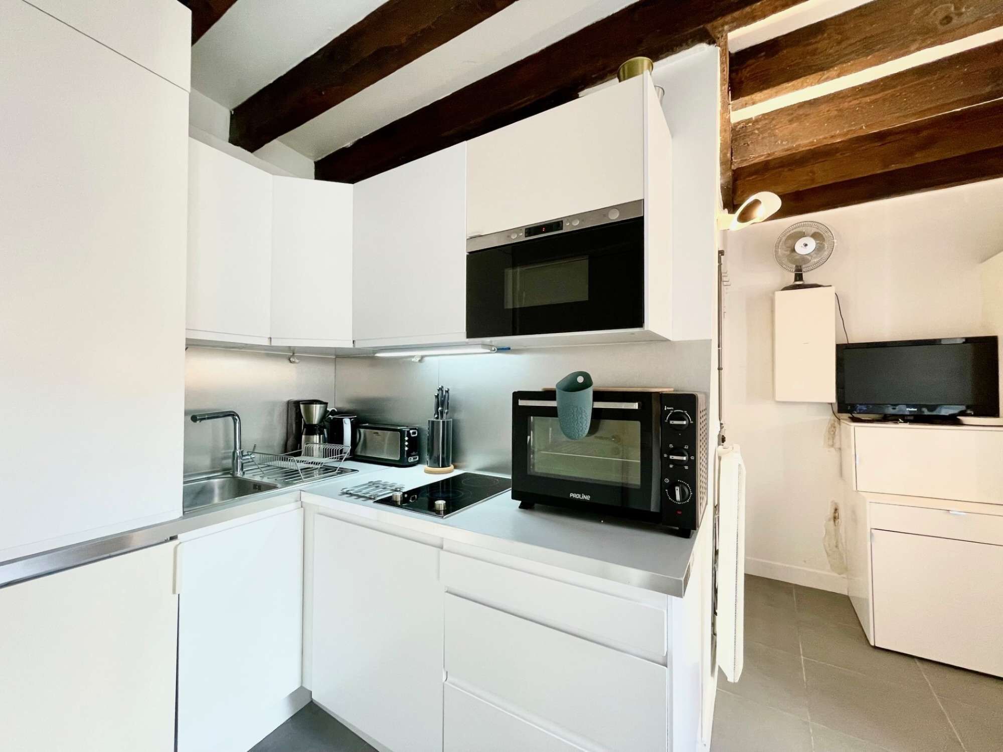 Cookware/dishes/utensils