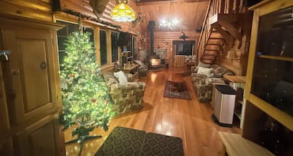 Log cabin, a haven of peace. Guaranteed privacy right on the water's edge