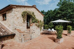 Outdoor dining - Honeymoon Loft Nr 11 (Radicondoli)