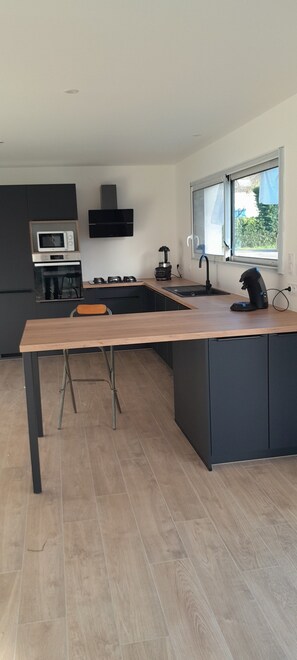 Private kitchen - New house - 6 people - 3 bedrooms (Saint-Gildas-de-Rhuys)