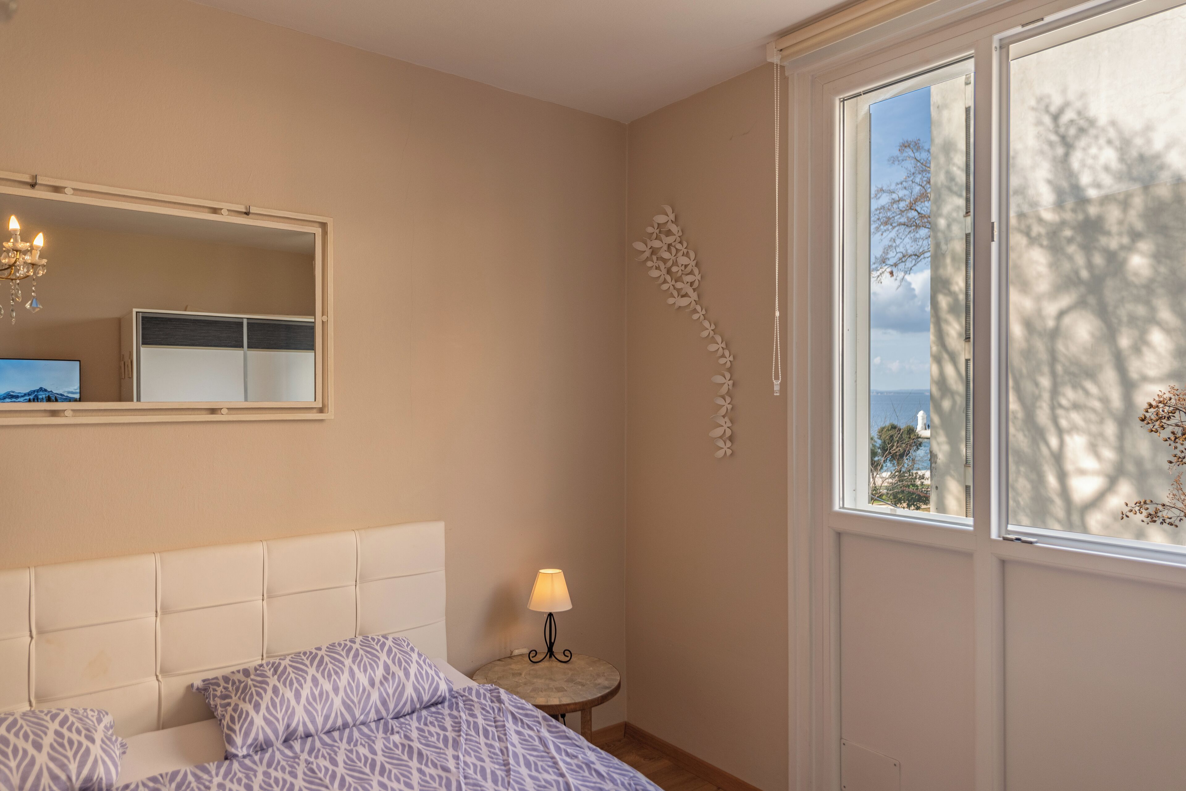 Apartamento clásico, vistas parciales al mar | Wifi gratis