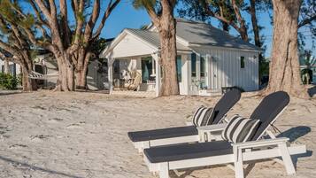 House, 1 Bedroom | Property grounds