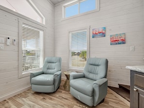 Cottage, 2 Bedrooms | Interior